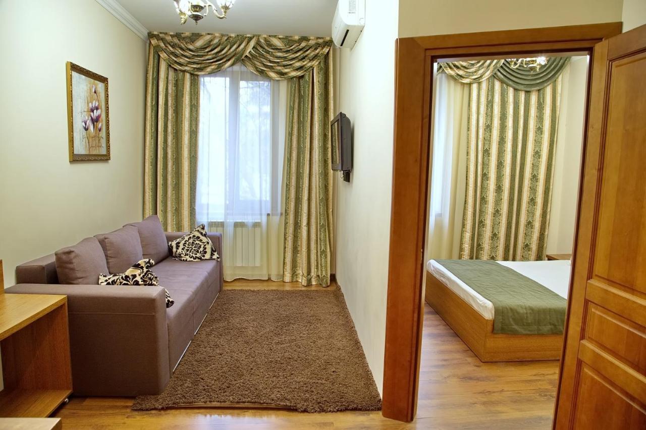 Boomerang Business Hotel オデッサ エクステリア 写真